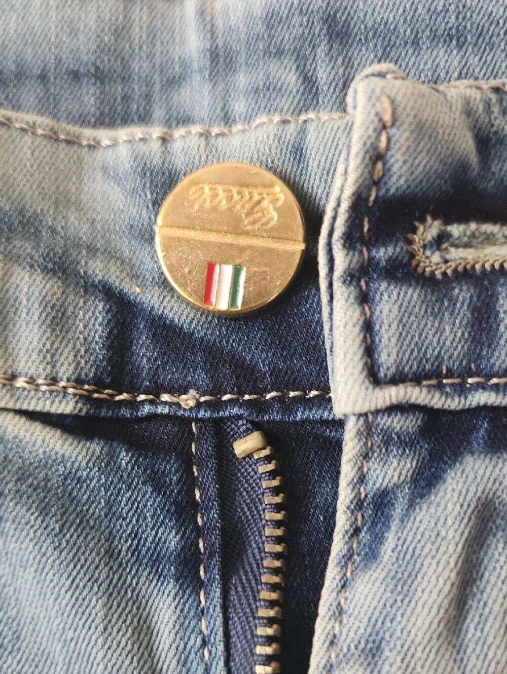 Gucci designer skinny